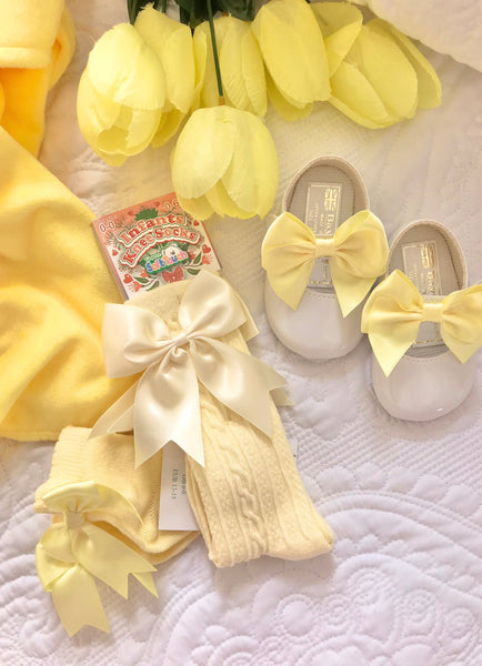 Baby girls bow shoes
