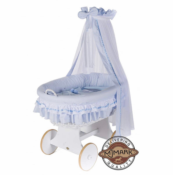 Lulu due . White basket. Blue snuggle pod bumper mattress and hood cot
